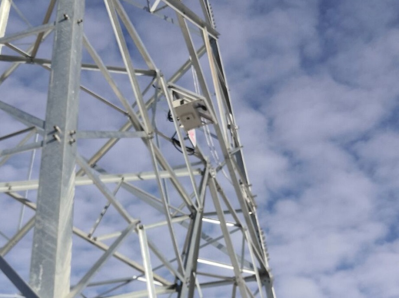 輸電線路桿塔傾斜在線監測裝置